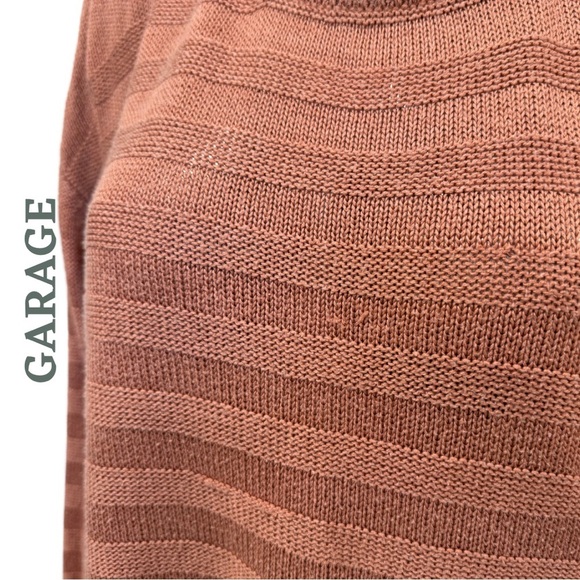 🛍️3/$40 Garage Textured Knit Pullover Sweater Drop Shoulder Rusty Pink Medium - Picture 5 of 7